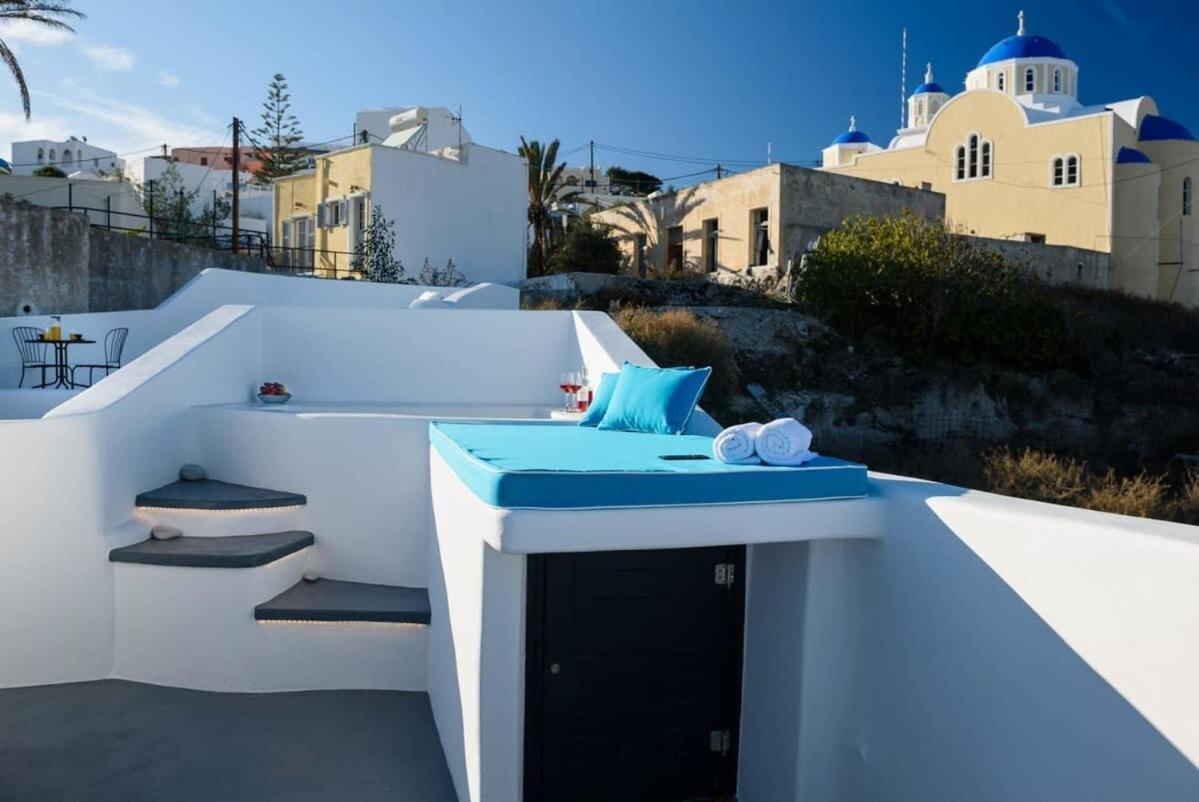 Апартаменты Santorini Traditional Apt With Private Hot Tub Тира Экстерьер фото